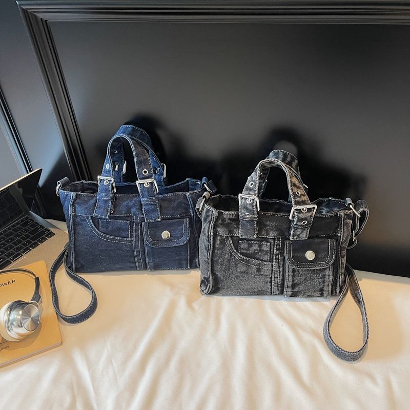 Luxury Bags Denim - 女性の新しいトレンドファッションデニムハンドバッグデザイナー高級バイクスタイルバッグヴィンテージ女性ショルダーバッグ