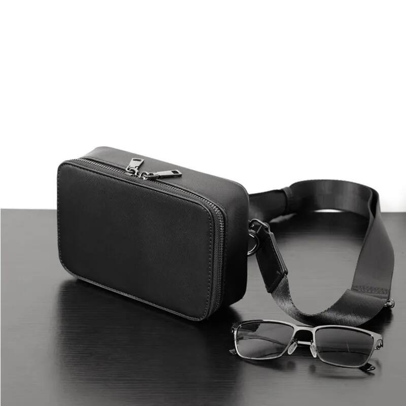 OUIO ユニバーサルフォンバッグ ミニマリストPUレザー  - Luxury Bags & Leather Repair Of Atlanta Reviews のレビューと価格