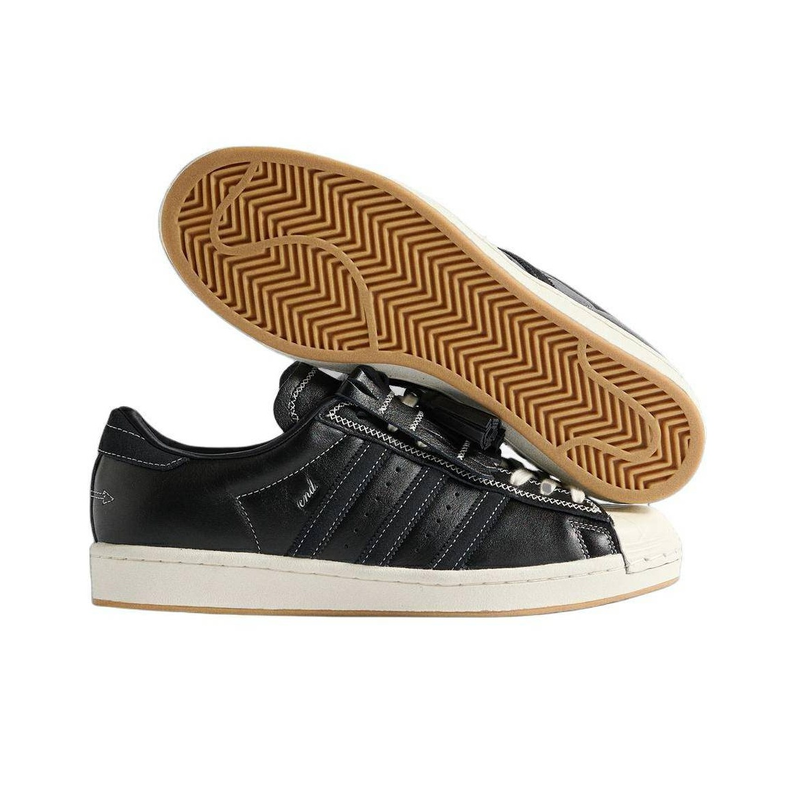 アディダス オリジナルス スーパースター スケートボードシュ - Adidas Shoes Superstar のレビューと価格