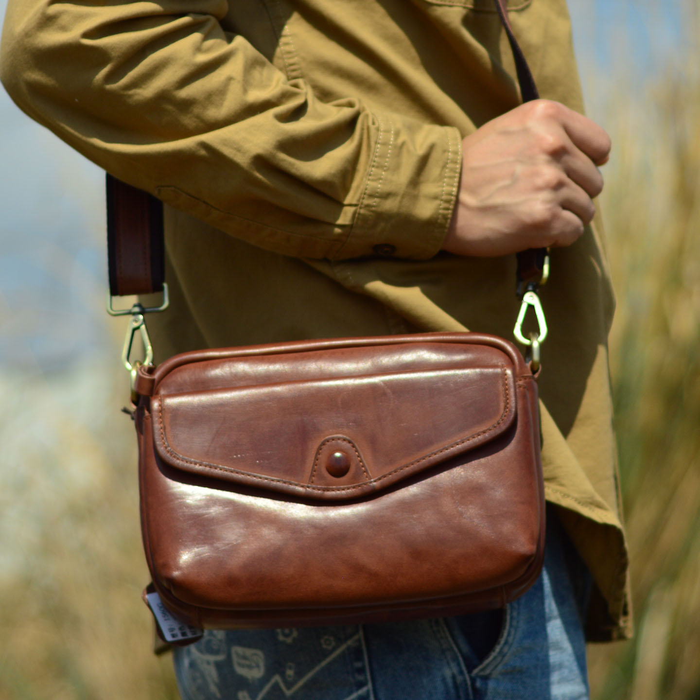 AETOO 新しいカジュアルで軽やかな高級感のあるオリジナル - Luxury Bags Made In China のレビューと価格